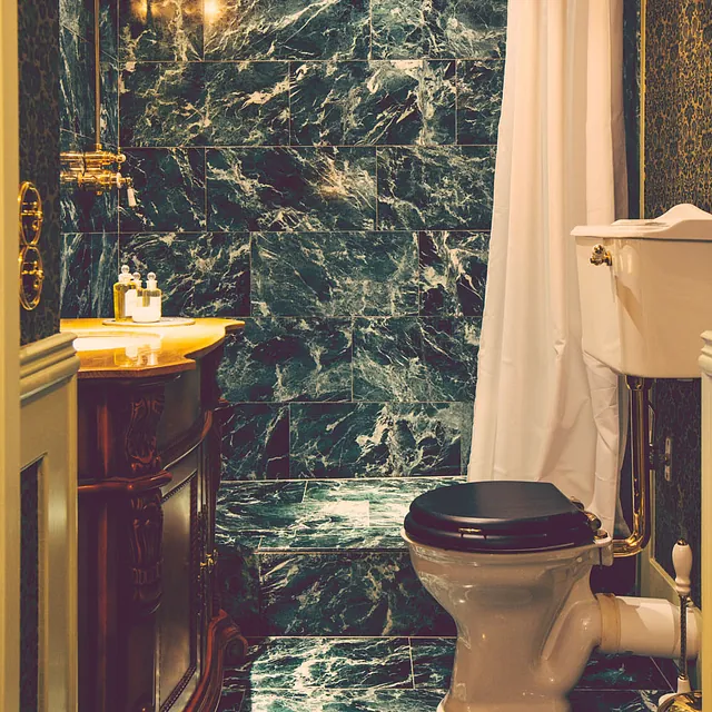 Sömnad av specialbeställda stolar till hotell