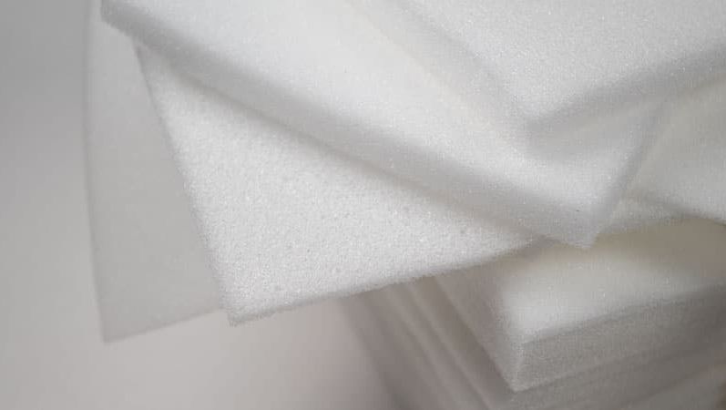 Skumplast i olika tjocklekar